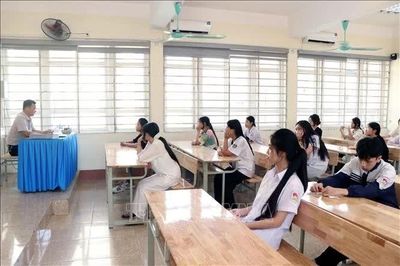 Dự kiến thi tuyển vào lớp 10 chỉ còn 2 môn Toán và Ngữ văn