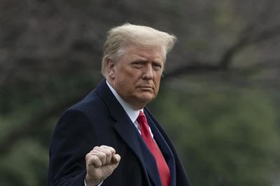 Ông Trump ám chỉ Mỹ sắp hành động quân sự, Iran cảnh báo đáp trả trên diện rộng