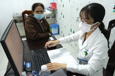 Cần Thơ hỗ trợ hằng tháng cho nhân viên y tế ấp, khu vực