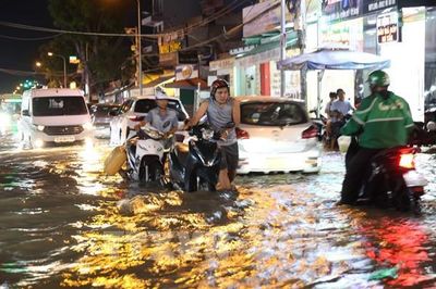 TP. Hồ Chí Minh chủ động ứng phó đợt triều cường vượt mức báo động III cuối tháng 10 ​