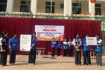 Giáo viên trở thành 'thám tử' ngăn thuốc lá điện tử len lỏi vào trường học