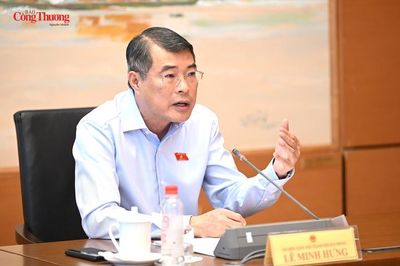 Thủ tướng: Hợp nhất hai luật về ngân sách là hết sức cần thiết