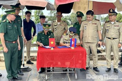 Đồng Tháp: Tiếp nhận 32 công dân Việt Nam do phía Campuchia trao trả