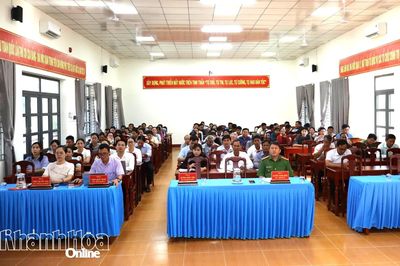Đảng ủy xã Phước Hà phổ biến, quán triệt Nghị quyết Hội nghị Trung ương 4 khóa XIV