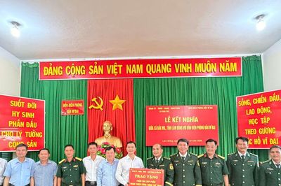 Xã Đắk Mil kết nghĩa với Đồn Biên phòng Đắk M'Bai