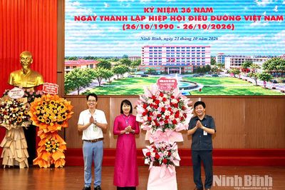 Kỷ niệm Ngày thành lập Hiệp hội Điều dưỡng Việt Nam và Hội thảo về “Đổi mới đào tạo tiền lâm sàng điều dưỡng trong kỷ nguyên số và trí tuệ nhân tạo”