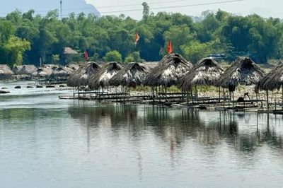 Siết chặt quản lý hoạt động bè, mảng trên sông Bôi
