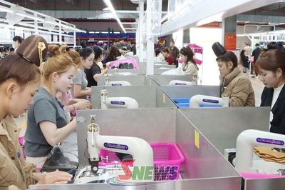 Phát triển công nghiệp, mở rộng cơ hội việc làm
