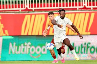 V-League: Thắng dễ HAGL, Sông Lam Nghệ An tạm chiếm ngôi đầu bảng