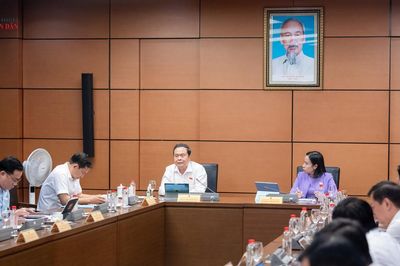 Chủ tịch Quốc hội Trần Thanh Mẫn: Ngăn chặn thu tiền đặt cọc khi dự án chưa đủ điều kiện
