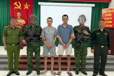 Truy bắt thành công 2 đối tượng truy nã đặc biệt nguy hiểm về ma túy tại Lào