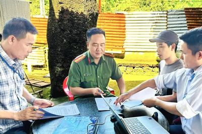 Tập trung chặn thịt lợn 'bẩn' tuồn ra thị trường ngay từ gốc