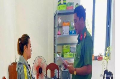 Khởi tố nữ giám đốc ở Cà Mau làm giả nhãn hiệu, bao bì đường cát