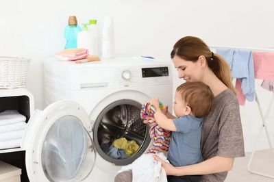 Mua máy sấy quần áo cho trẻ nhỏ: 6 tiêu chí cha mẹ không nên bỏ qua