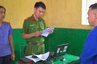 Bắt giam đối tượng thuê nhiều xe ô tô, mô tô rồi đem đi cầm cố