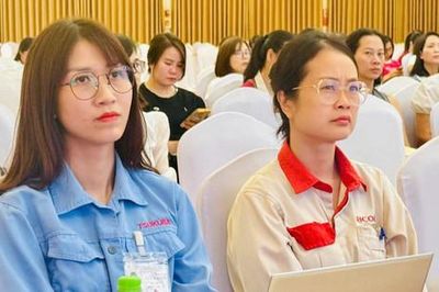 Siết chặt 'hàng rào' kiểm soát bếp ăn tập thể tại các khu công nghệ cao và khu công nghiệp Hà Nội
