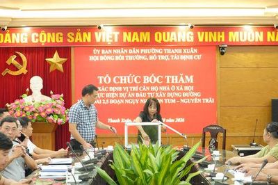 Phường Thanh Xuân bốc thăm nhà ở xã hội cho các hộ dân dự án Vành đai 2,5