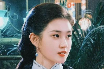 Ngọc Điệm Thu: 'Mỹ nhân chiêu trò' Quách Vũ Hân liệu có 'tẩy trắng' thành công?