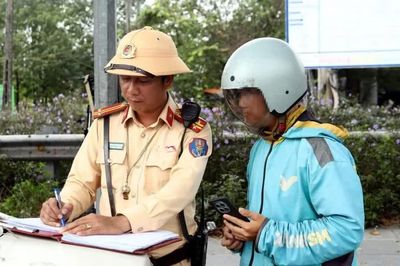 Xử phạt hơn 500 trường hợp vi phạm an toàn giao thông đường sắt