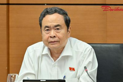 Chủ tịch Quốc hội: Không để chi phí vi phạm 'rẻ' hơn chi phí tuân thủ