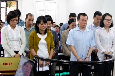 Hà Nội: Tòa kêu gọi cựu Giám đốc SeaBank Hai Bà Trưng đầu thú trước ngày xét xử vắng mặt