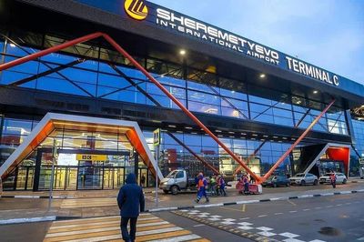 Toàn bộ 4 sân bay tại Moskva tạm ngừng hoạt động do báo động không kích