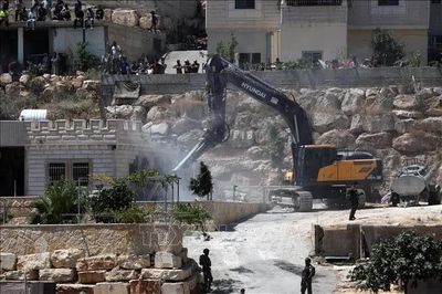 Quân đội Israel phá dỡ nhiều công trình tại Bờ Tây