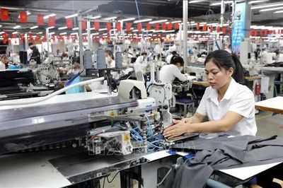 Khơi thông dòng vốn, giảm áp lực chi phí cho doanh nghiệp