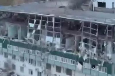Ukraine tập kích nhà máy điện tử Nga, cả 4 sân bay Moskva ngừng hoạt động