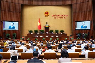 Đề xuất cắt điện, nước, internet và hoãn xuất cảnh để cưỡng chế vi phạm hành chính