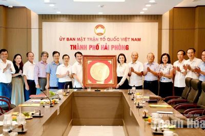 Trao đổi kinh nghiệm về giám sát, phản biện xã hội của MTTQ