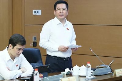 Hoàn thiện Luật Đấu thầu: Siết chỉ định thầu, minh bạch giá