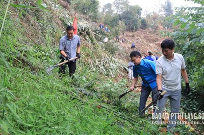 Xã Khánh Khê phát động phong trào “Ngày cuối tuần đồng hành cùng nông dân thực hiện Nghị quyết số 02”