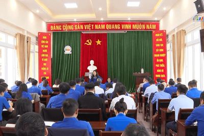 'Lằn ranh đỏ trong kỷ luật Đảng (03 kỳ)