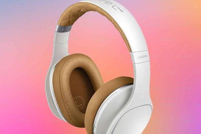 Tai nghe trùm đầu Galaxy Studio đạt chứng nhận RRA, mở đường cho Samsung tái xuất thị trường