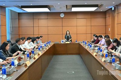 Hoàn thiện quy định về đầu tư, môi trường và quản lý không gian biển