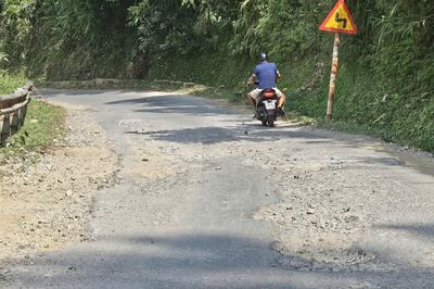 Sơn La: Tỉnh lộ 101 xuống cấp, người dân mong sớm được sửa chữa