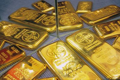 Vàng xuyên thủng 4.000 USD/oz, áp lực giảm giá còn kéo dài?