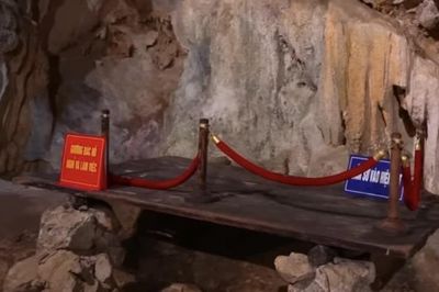 Những hang đá lịch sử nơi Bác Hồ sống và làm việc tại Pác Bó
