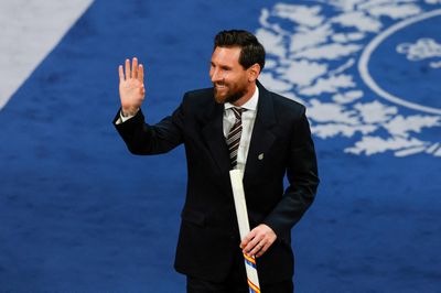 Messi nhận giải thưởng danh giá từ Hoàng gia Tây Ban Nha
