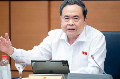 'Cái gì gắn trực tiếp với sức khỏe người dân thì không thể đơn giản hóa'