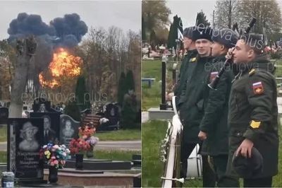 Hai phi công thuộc đội bay biểu diễn Russian Knights thiệt mạng trong vụ rơi tiêm kích Su-30SM