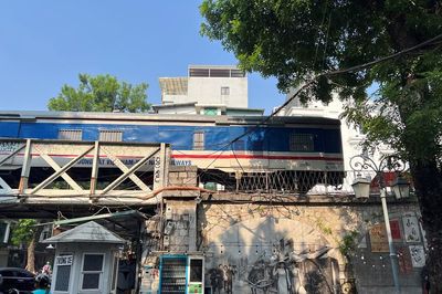 131 vòm cầu Hà Nội: Không gian văn hóa hay cuộc đua kinh tế đêm?
