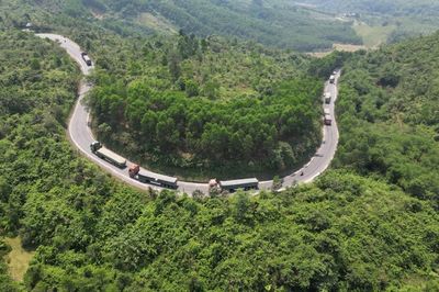 Đề xuất đầu tư 110 tỉ đồng xử lý 71 đoạn cong nguy hiểm trên Quốc lộ 49