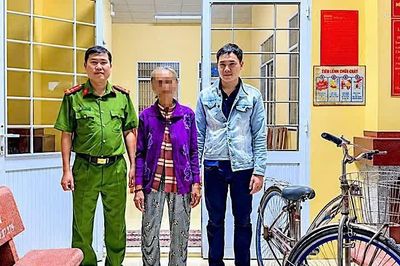 Cà Mau hỗ trợ cụ bà đi lạc về lại Cần Thơ đoàn tụ gia đình