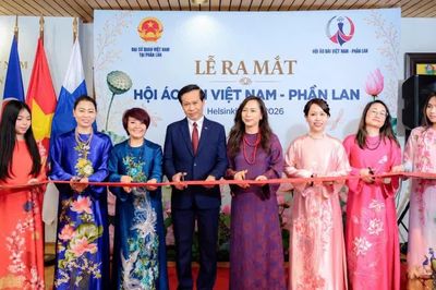 Ra mắt Hội Áo dài Việt Nam tại Phần Lan: Lan tỏa bản sắc Việt
