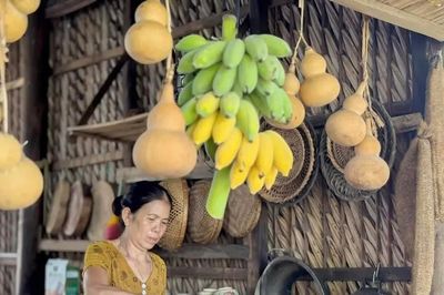Quê nhà nải chuối, buồng cau