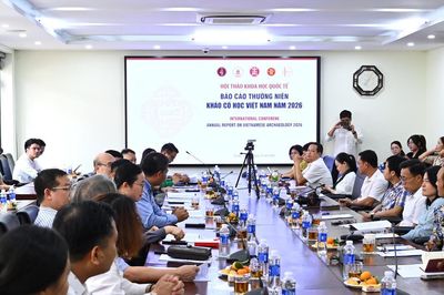Phát hiện dấu tích điện Long Thiên qua khai quật Hoàng thành Thăng Long