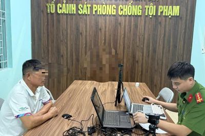Bị khởi tố vì nuôi nhốt 58 cá thể chim hoang dã