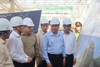 Chủ tịch Quốc hội lưu ý '3 không' với các dự án APEC 2027
